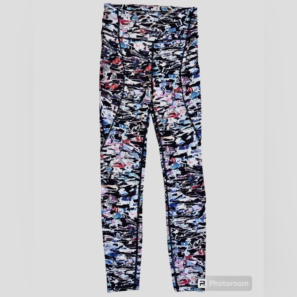 lululemon | size 4 Break Free Tight (25”) in Culture Clash Starlight Black - Picture 5 of 9